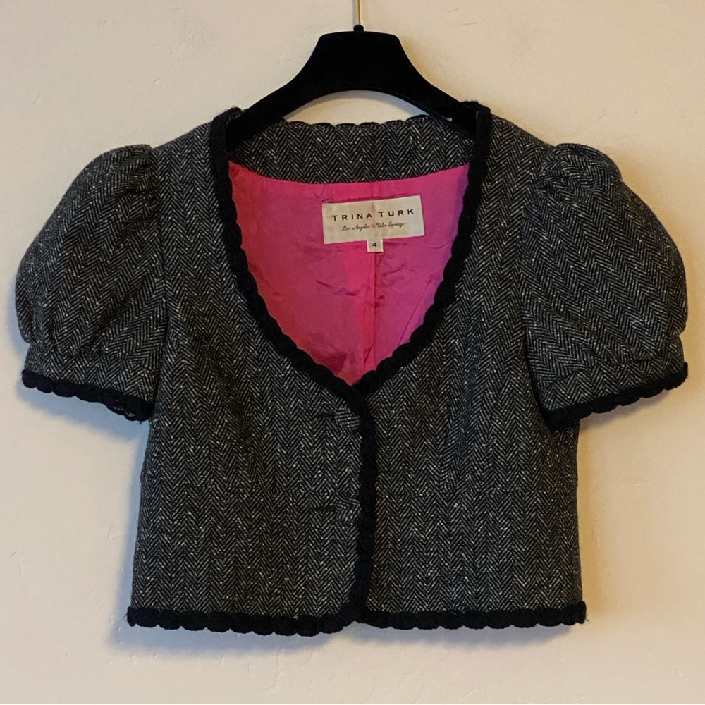 TRINA TURK Scalloped Jacket Size: 4